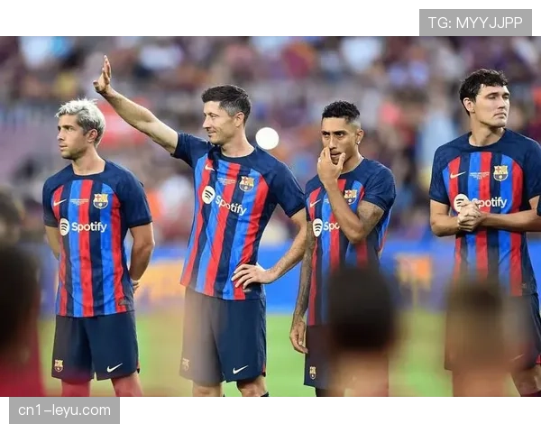 切尔西双锋英超首发零射正，欧冠对阵巴萨首发位置堪忧